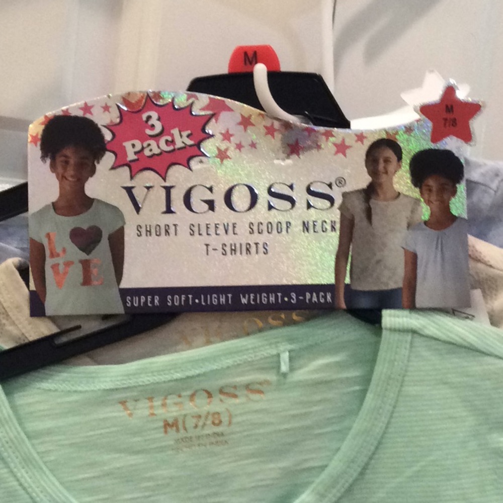 3 - shirt set - Girls Vigoss Short Sleeve Scoop Neck T-Shirts - Picture 2 of 6